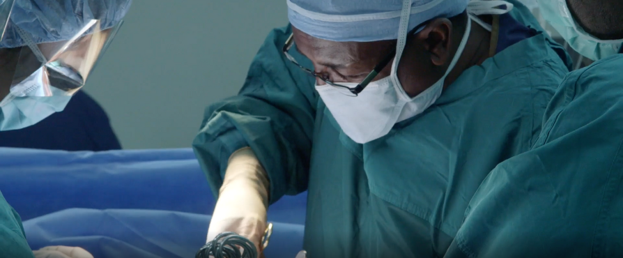 Image of Dr. Hinika performing surgery