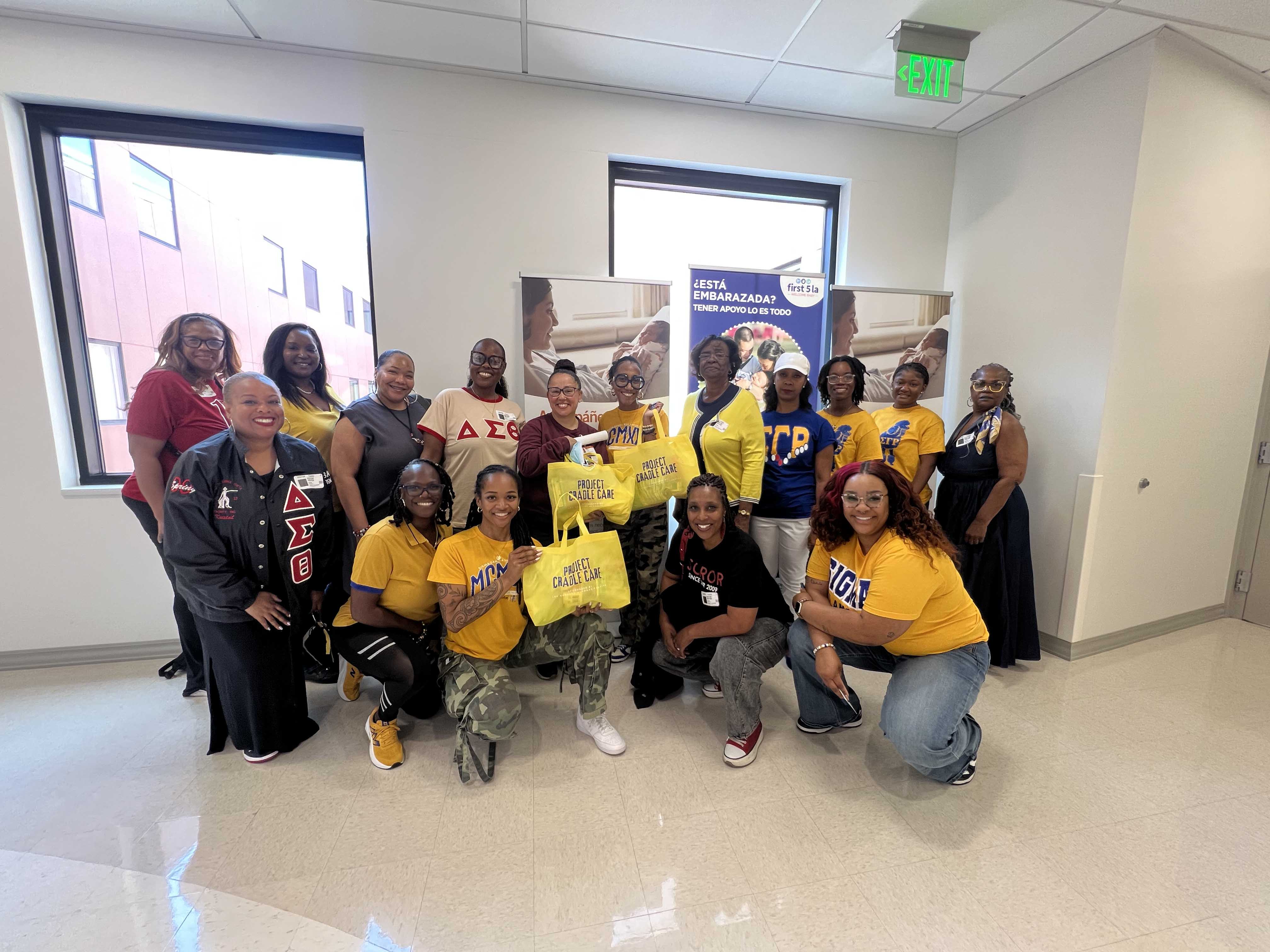 Members of the Sophisticated Sigma Sigma Chapter of Sigma Gamma Rho Sorority, Inc. and the Inglewood Alumnae Chapter of Delta Sigma Theta Sorority